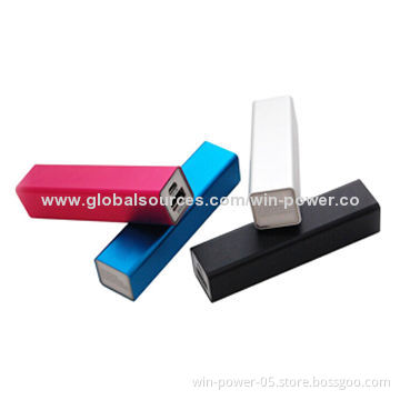 Aluminum Metal Super A Grade Power Banks with 2,600mAh CapacityNew